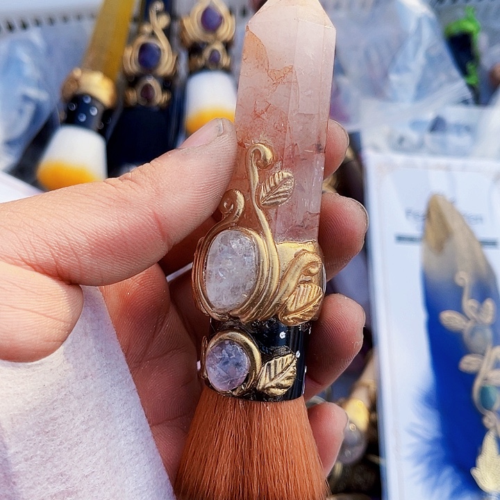 云***未镶嵌紫晶摆件水晶