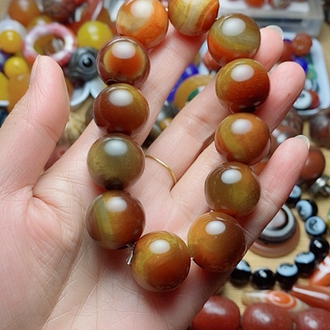 一***.玛瑙/玉髓合金珠宝半成品