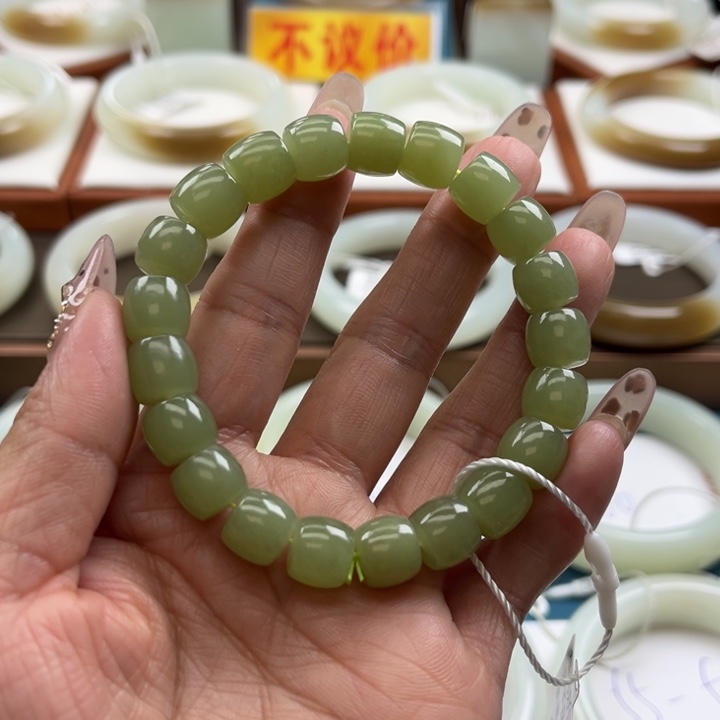 和田玉手串未镶嵌