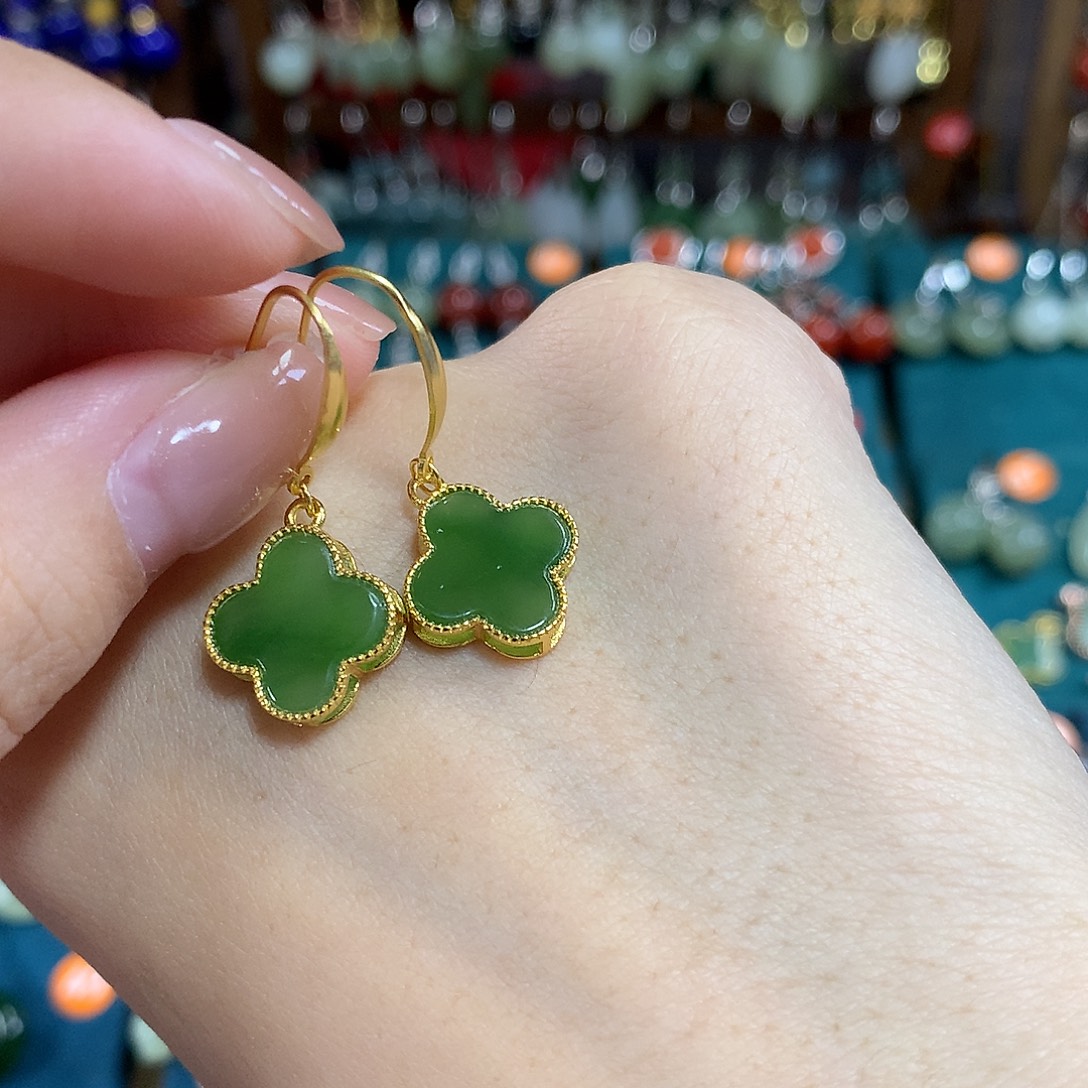 和田玉（碧玉）银S925镶嵌耳饰卡11.5左右