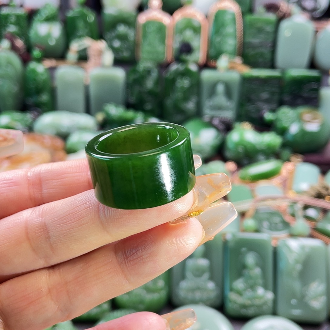 和田玉扳指未镶嵌T*