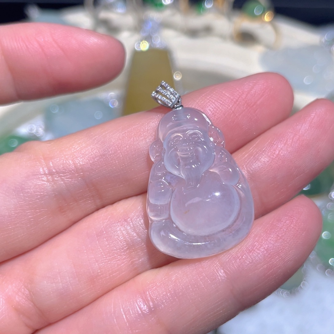 翡翠颈饰18K金镶嵌翡翠