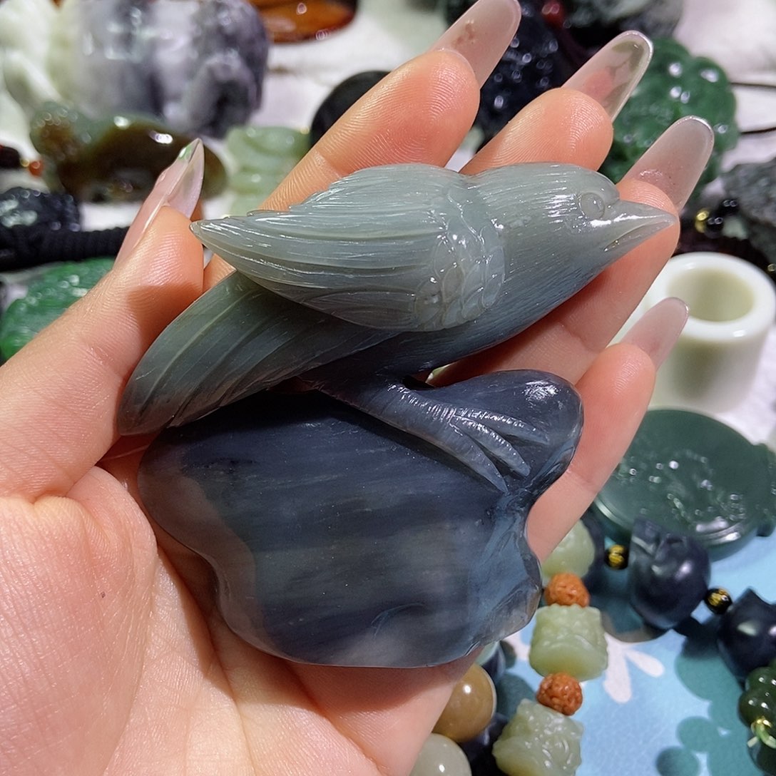 和田玉珠宝奇石未镶嵌沪****?