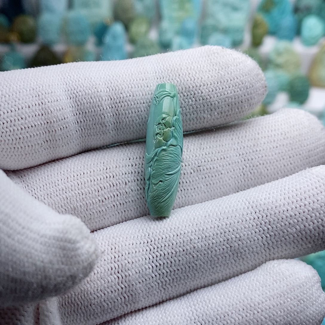 绿松石绿松石未镶嵌