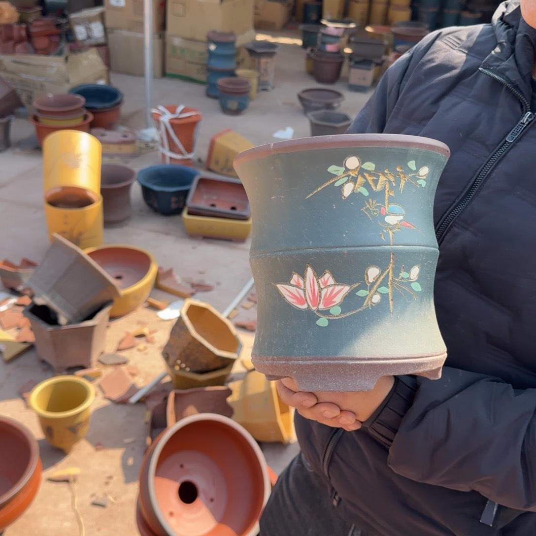 紫砂花盆瑕疵和瑕疵的