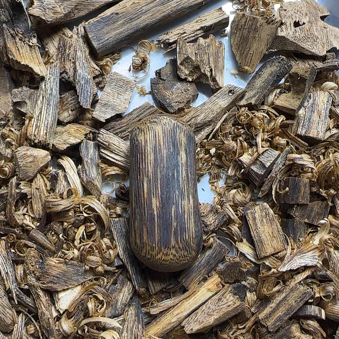 沉香沉香碎屑原汁原味