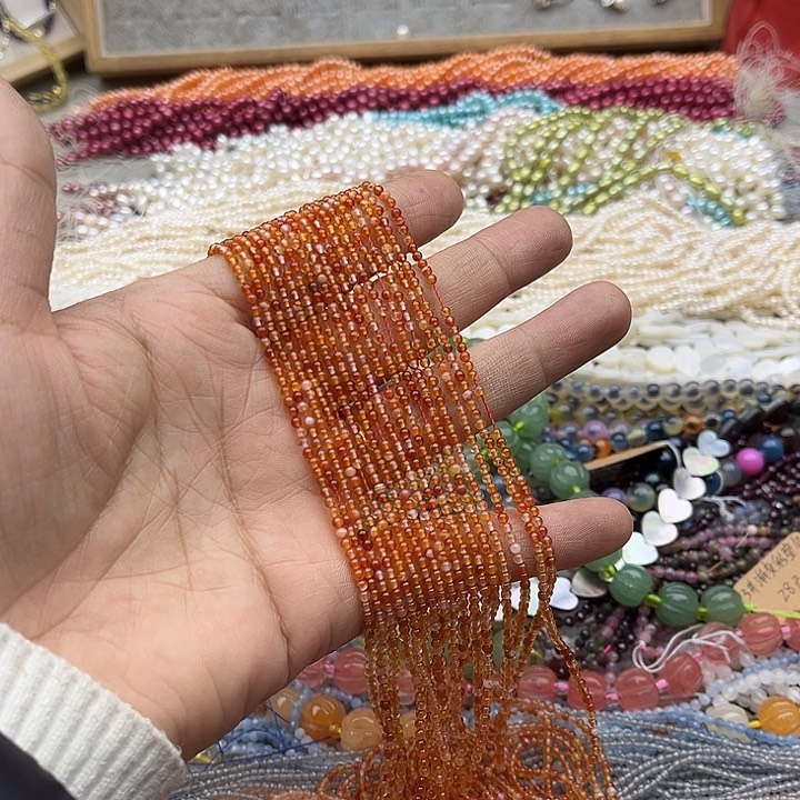 玛瑙/玉髓珠宝半成品未镶嵌一条2mm南红