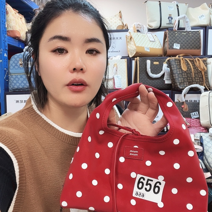 PVC包包包包包包包包