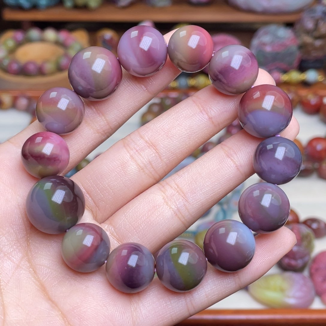 玛瑙/玉髓珠宝半成品未镶嵌如**…盐源玛瑙炫彩稀有手串