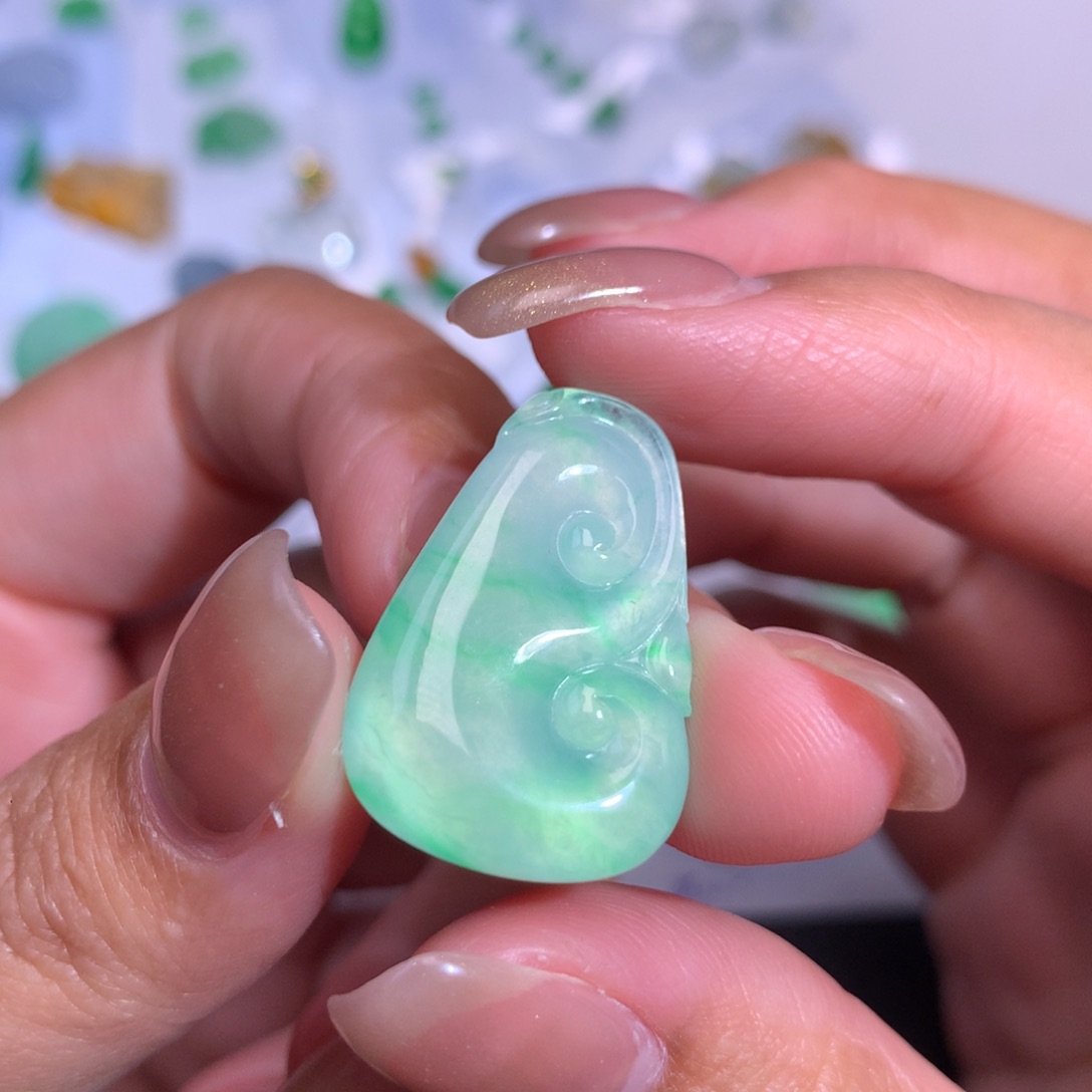 颈饰未镶嵌翡翠25.1-17-4.0