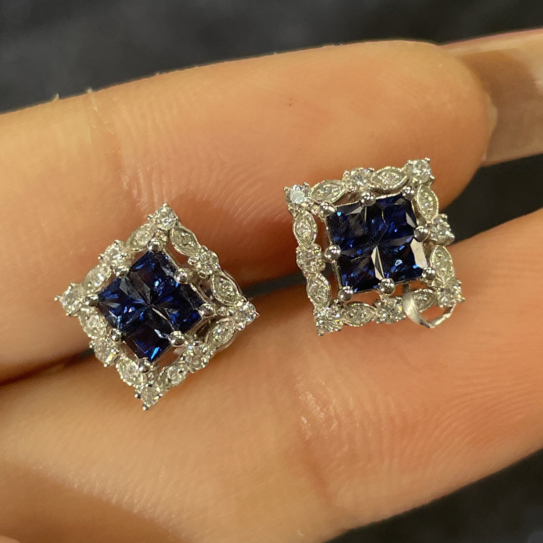 0.74CT天然蓝宝石18k真金真钻耳钉