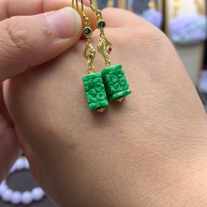 翡翠未镶嵌耳饰耳饰