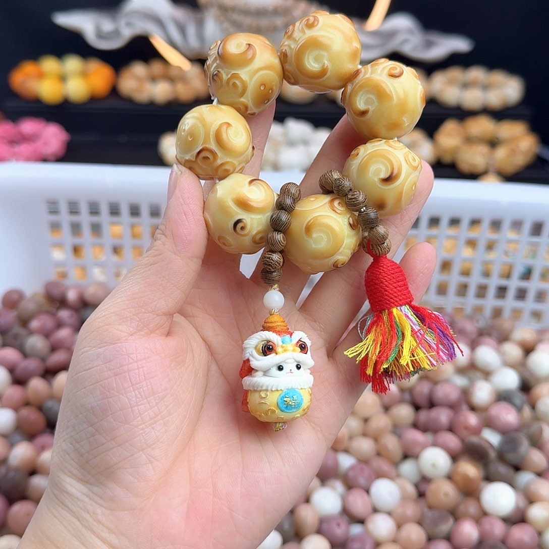 菩提根/象牙果吊坠全品牙果卡25炭烤羊头根付醒狮手捻1个