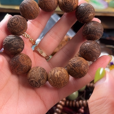 吊坠滴血莲花菩提
