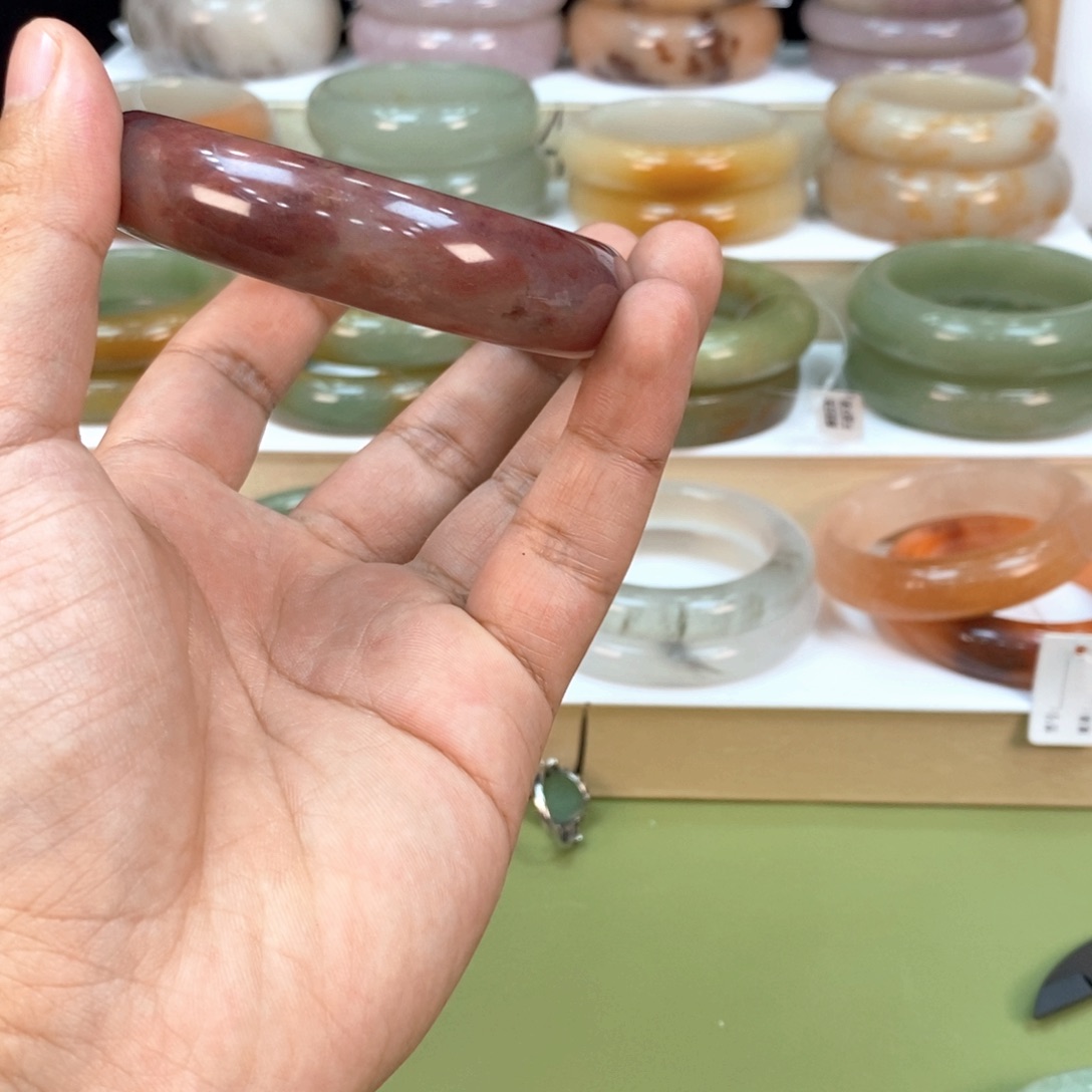 石英质玉未镶嵌手镯