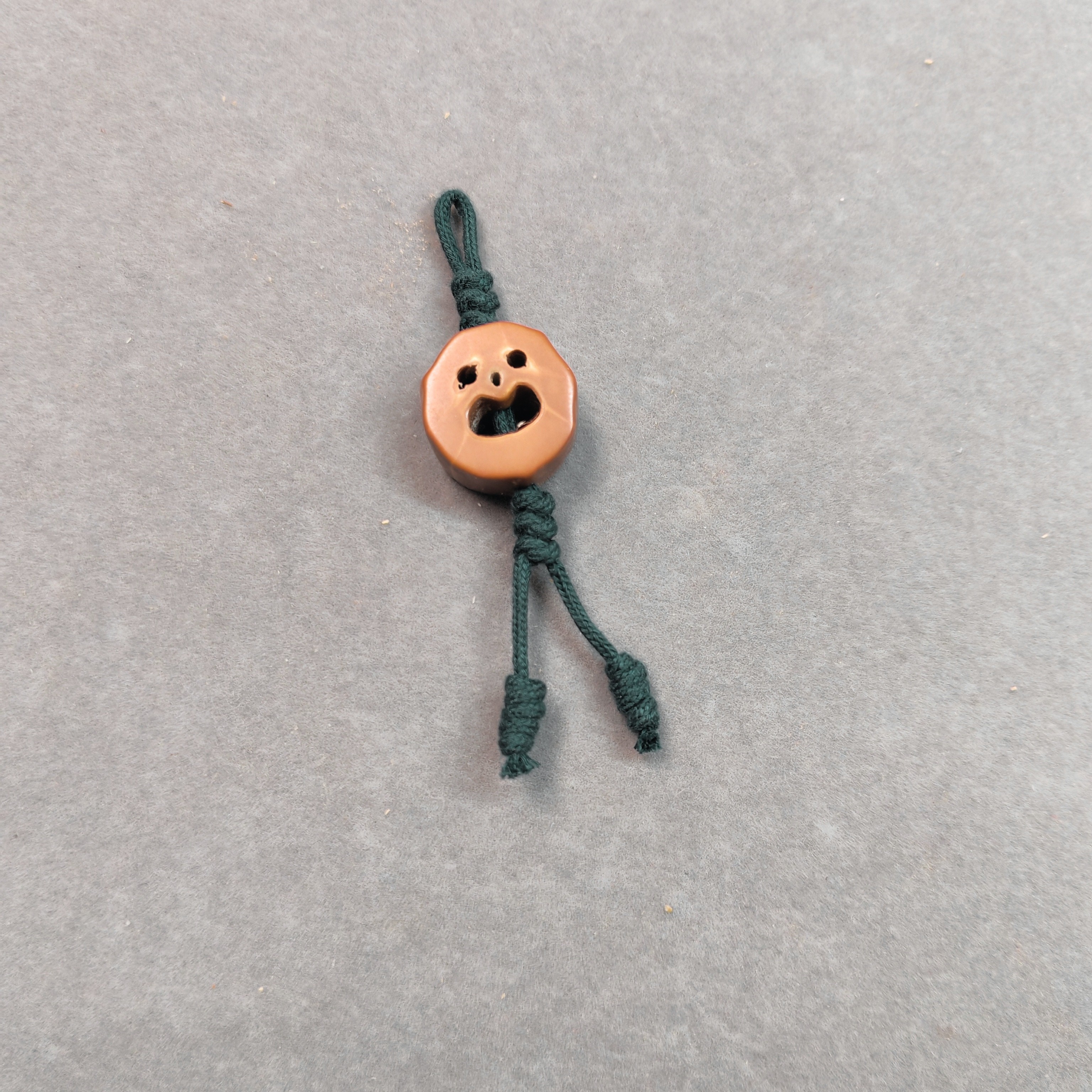 ZY梅林铁核切片拍1发2囧脸小人可爱文玩配饰