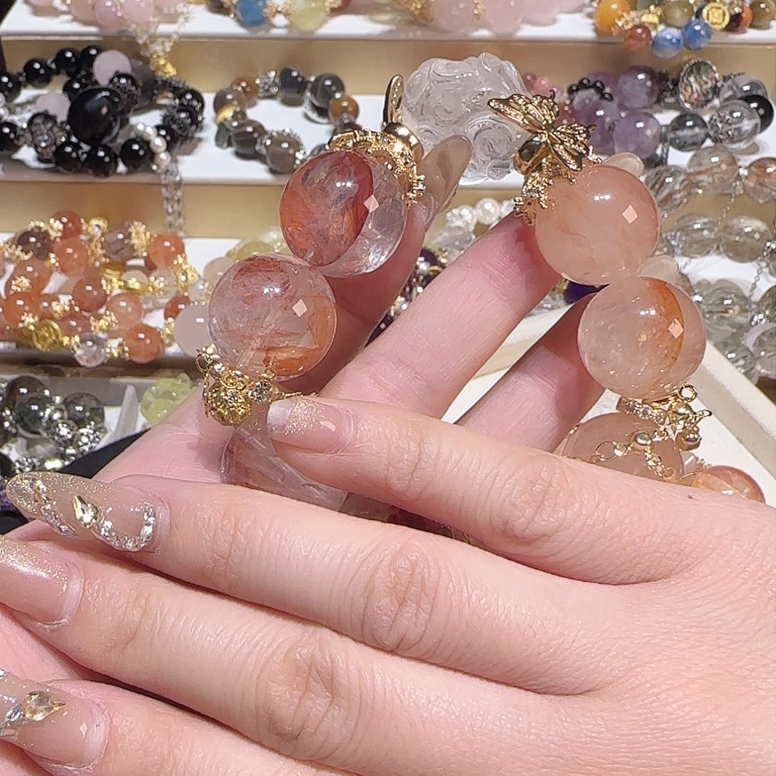 水晶手链未镶嵌淡*酒吧