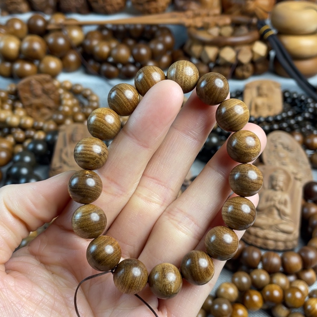 木老山檀香1.2瑕疵手串