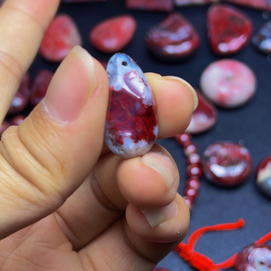 天然辰砂朱砂吊坠