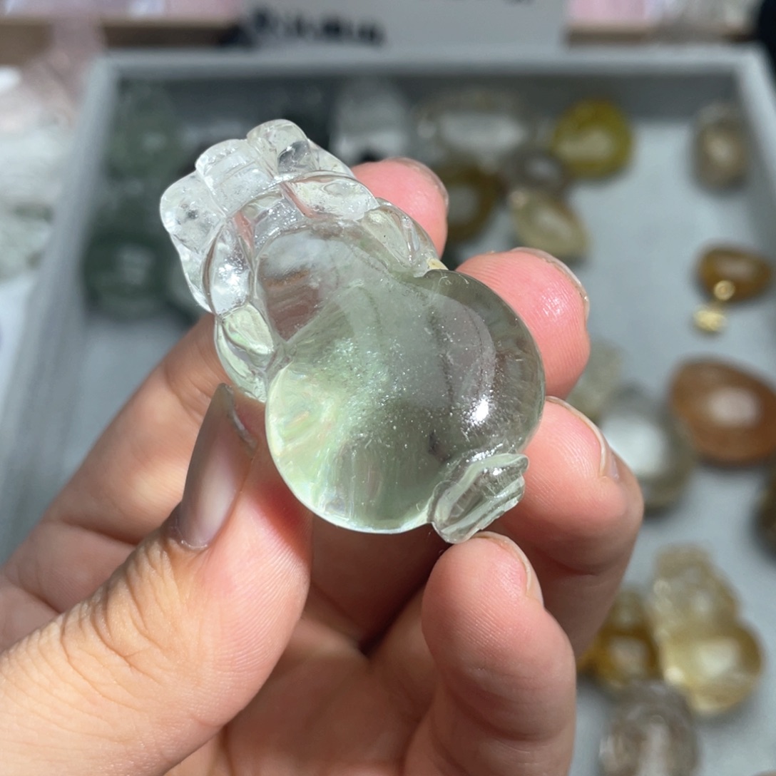 未镶嵌吊坠(不含链)水晶