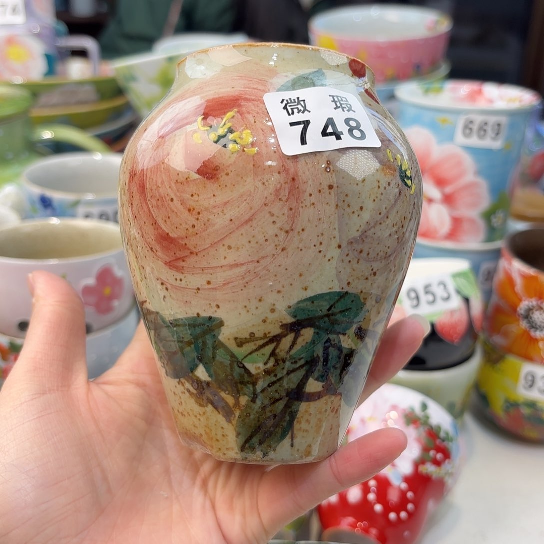 瓷片兔兔好可爱呀打