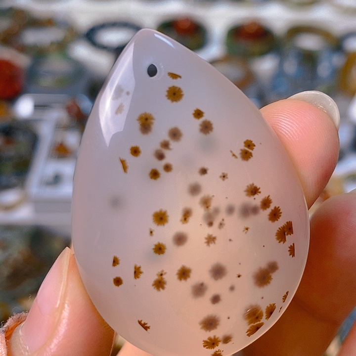 【闪购商品】玛瑙/玉髓颈饰未镶嵌