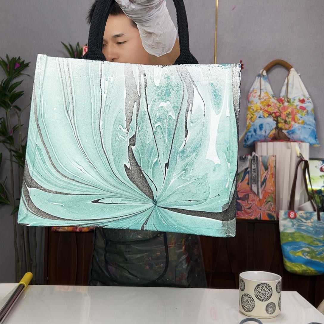 薇*315 ，不退不退111111