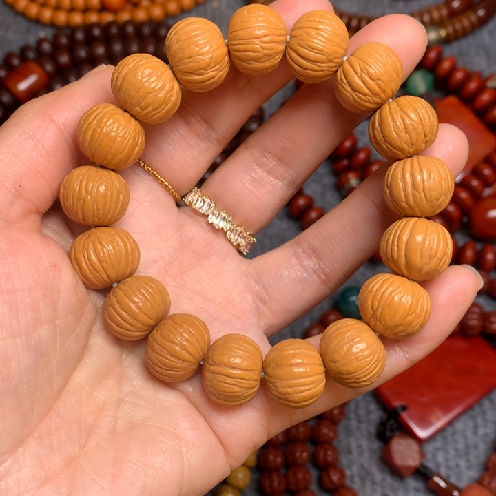 猴头核桃吊坠菩提