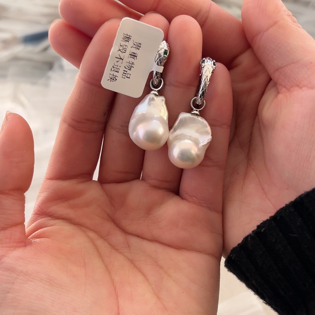 淡水珍珠耳饰合金