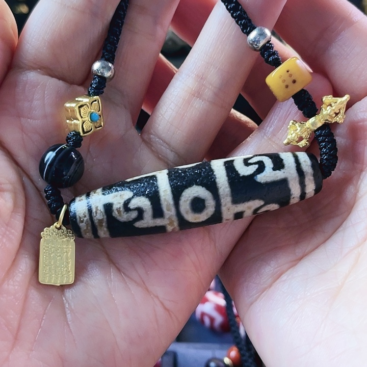 玛瑙/玉髓颈饰未镶嵌合金