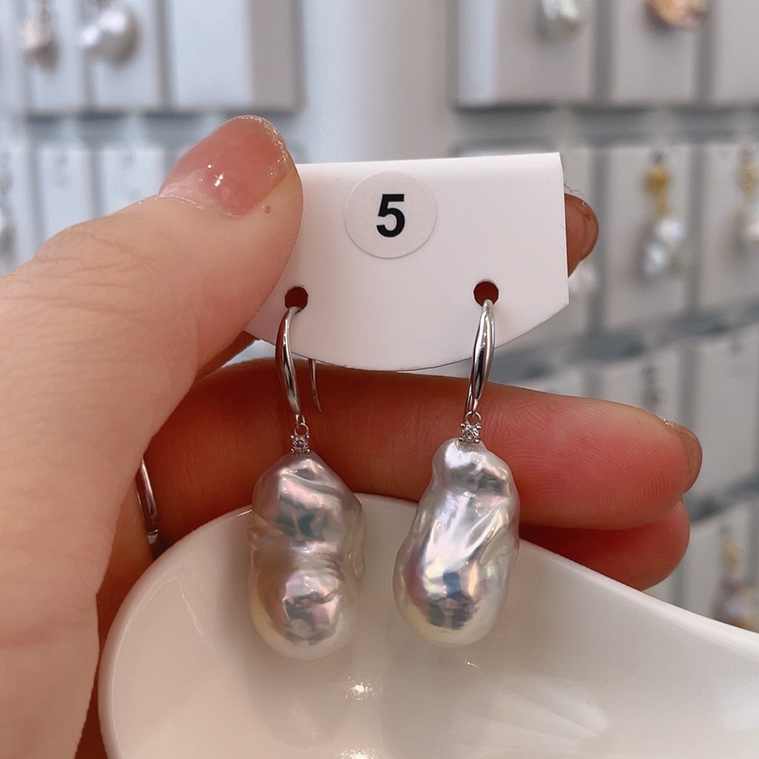 淡水珍珠颈饰银S925镶嵌i****?