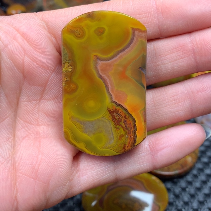 未镶嵌牌子玛瑙/玉髓初*