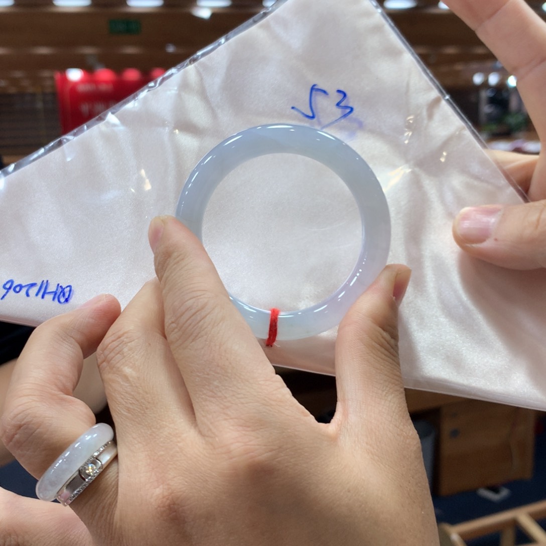 未镶嵌手镯翡翠买断