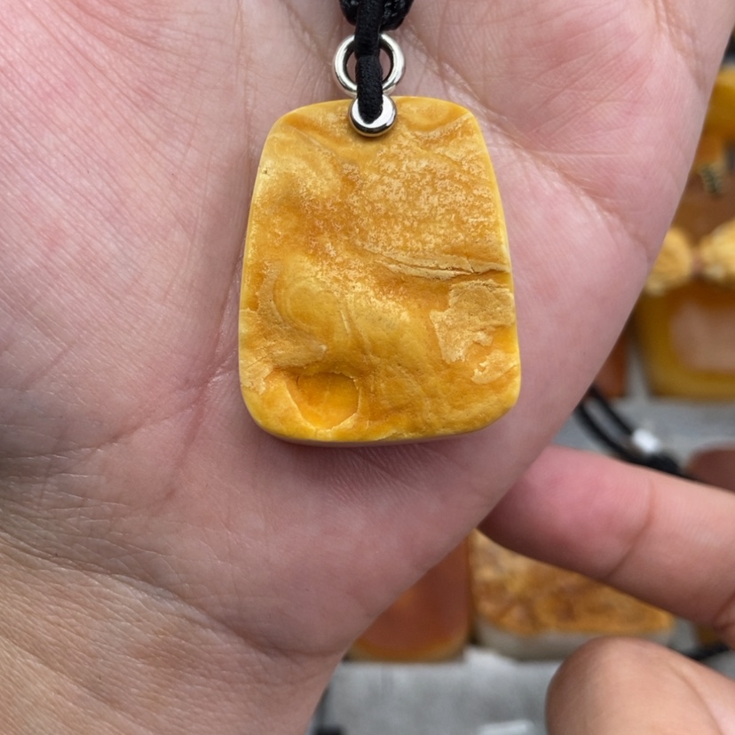 【闪购商品】琥珀珠宝奇石未镶嵌