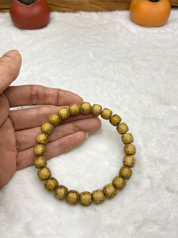 正宗海南星月菩提原白鸡油黄大留白9-10