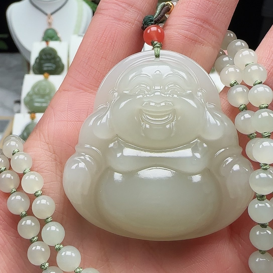 和田玉颈饰未镶嵌50