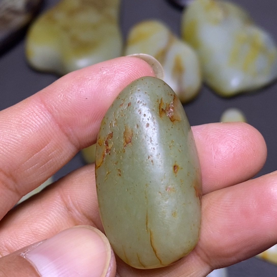 和田玉（糖玉）未镶嵌挂件