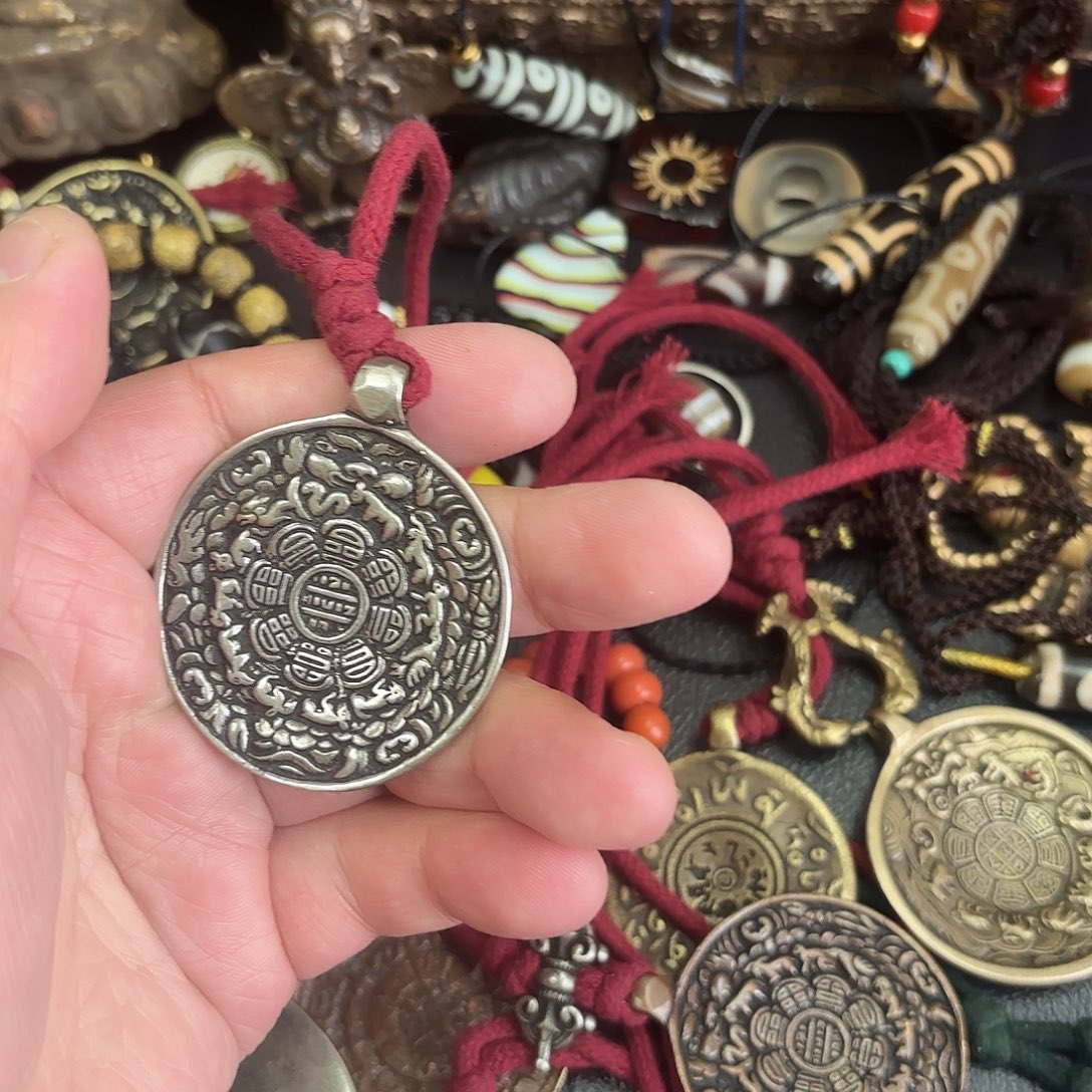 李*爺祝愿李老板一路发发发，