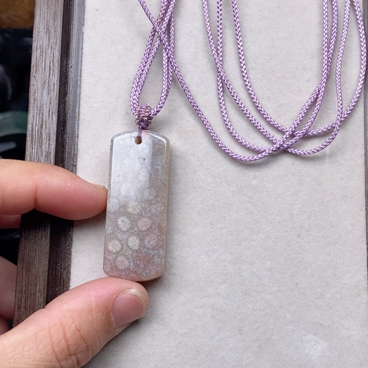 硅化珊瑚（珊瑚玉）未镶嵌手镯