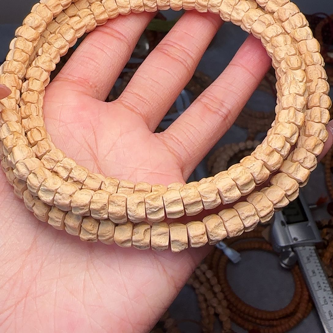 柏香籽/百香籽吊坠长**爸