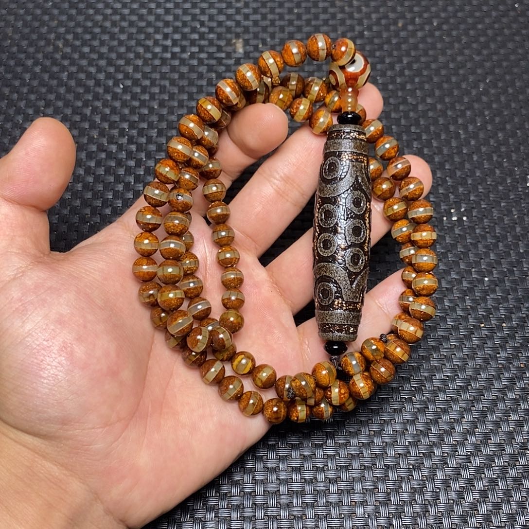 李***缘玛瑙/玉髓未镶嵌手链