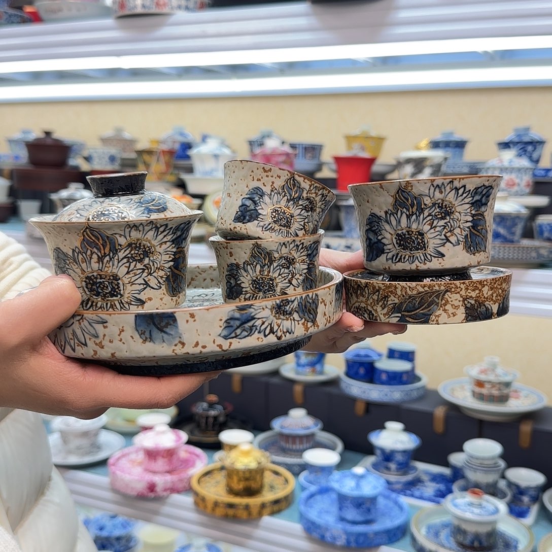 我们都在努力着改变