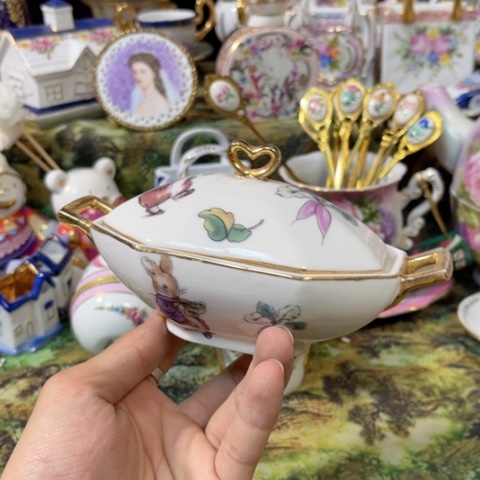 碟鹿与海陶瓷家居生活馆1个