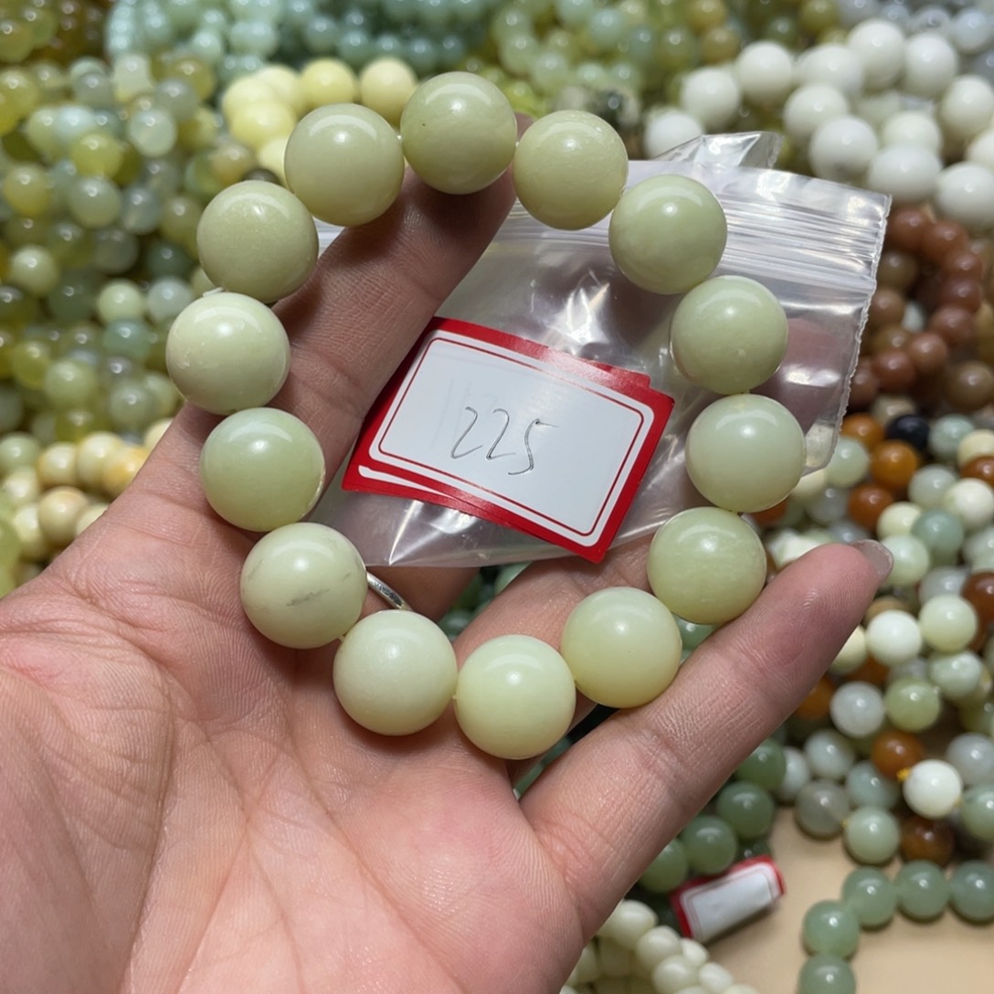 蛇纹石玉未镶嵌手串