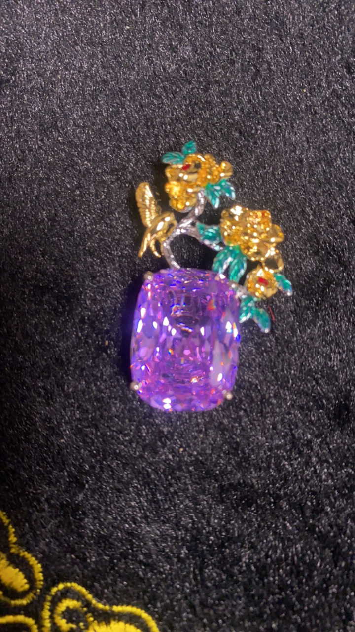 吊坠 伊沐轻奢时尚吊坠B95