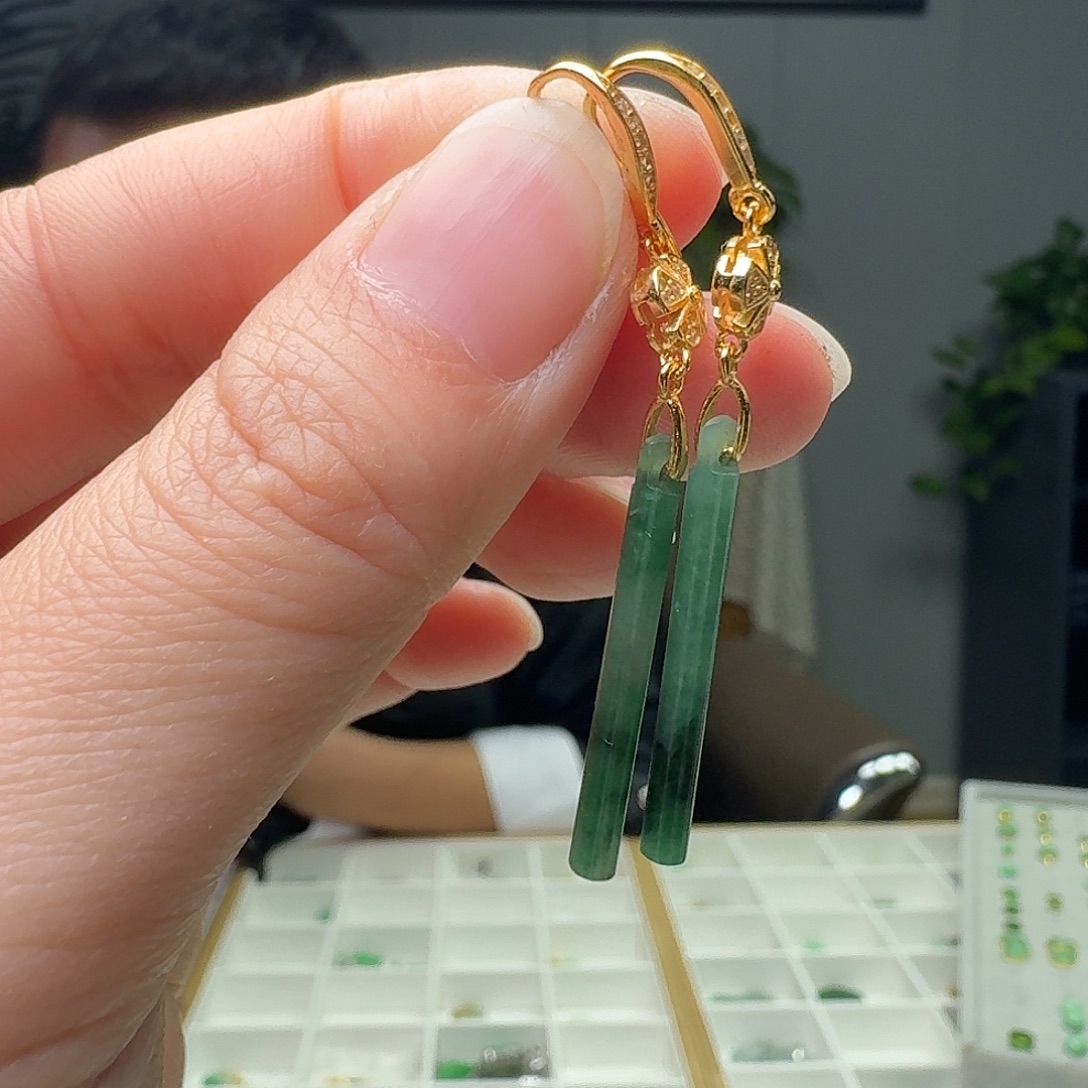 翡翠银S925镶嵌耳饰天然