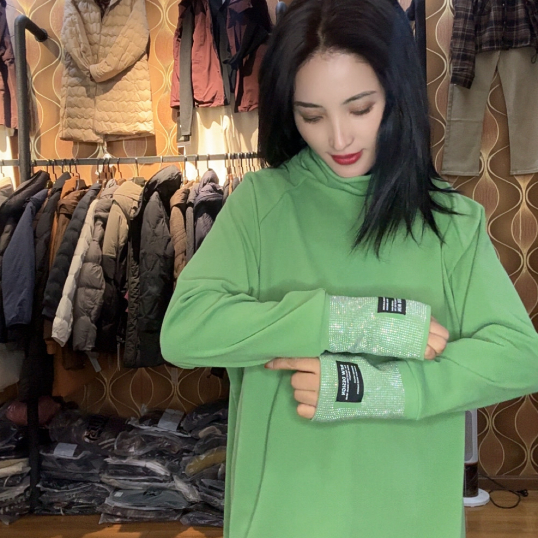 韩尤简同款百搭修身双面德绒高领打底衣手上打底亮片