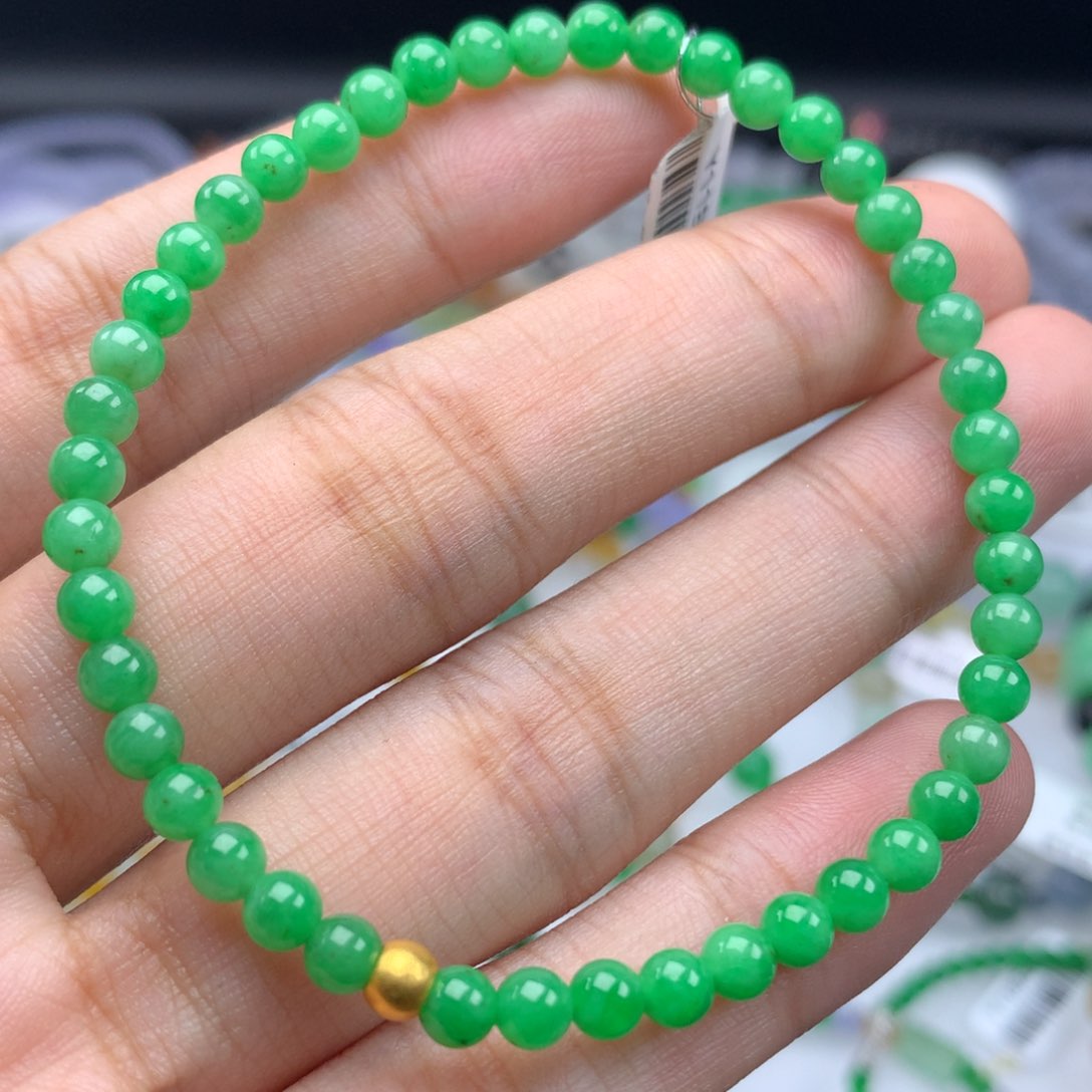 翡翠手链未镶嵌卡