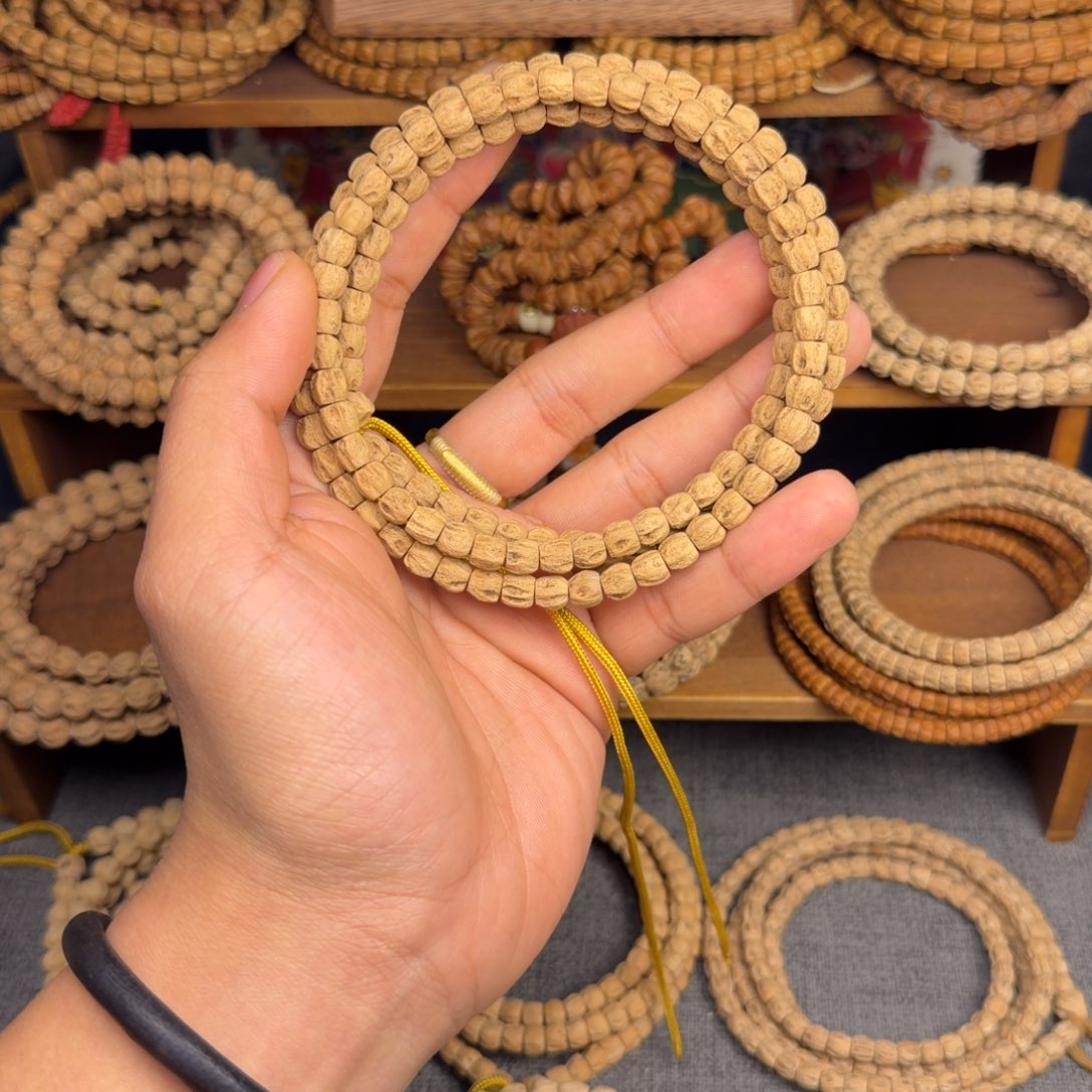 柏木超级福利热振深坑方块顺柏香籽