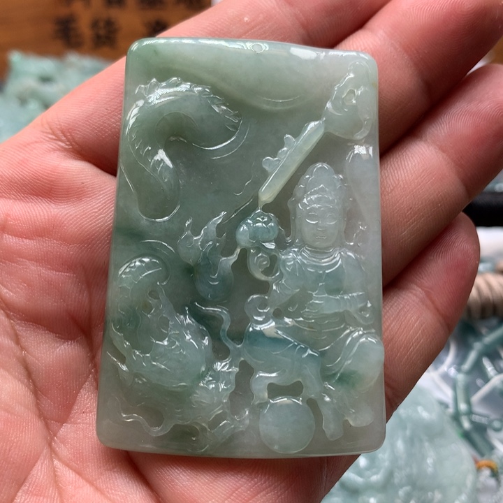 翡翠颈饰未镶嵌保真天然A货翡翠